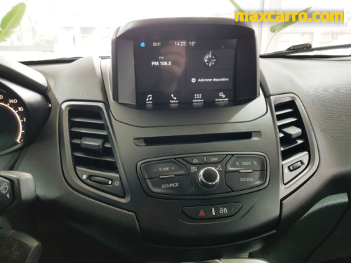 Foto do veículo Ford Fiesta SEL 1.6 16V Flex  Aut. 5p 2018/2017 ID: 90044