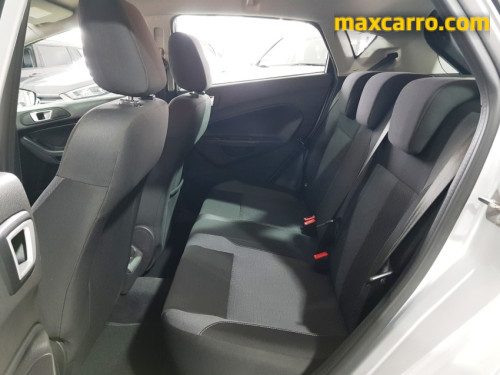 Foto do veículo Ford Fiesta SEL 1.6 16V Flex  Aut. 5p 2018/2017 ID: 90044
