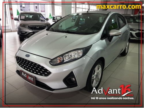 Foto do veículo Ford Fiesta SEL 1.6 16V Flex  Aut. 5p 2018/2017 ID: 90044