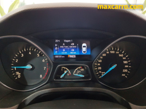Foto do veículo Ford Focus Fastback TIT./T.PLUS 2.0 Flex Aut. 2016/2015 ID: 90047