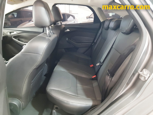 Foto do veículo Ford Focus Fastback SE/SE PLUS 2.0 Flex Aut. 2017/2016 ID: 90069