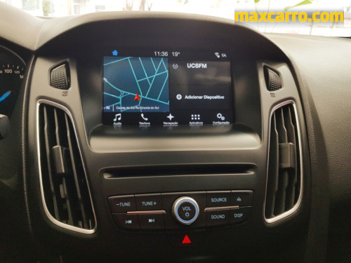 Foto do veículo Ford Focus Fastback SE/SE PLUS 2.0 Flex Aut. 2017/2016 ID: 90069