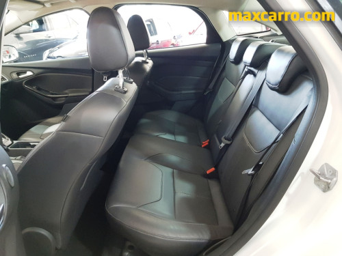 Foto do veículo Ford Focus Fastback TIT./T.PLUS 2.0 Flex Aut. 2019/2018 ID: 90102
