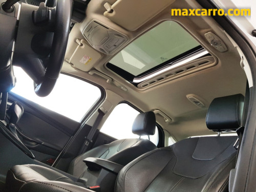 Foto do veículo Ford Focus Fastback TIT./T.PLUS 2.0 Flex Aut. 2019/2018 ID: 90102