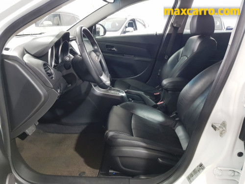 Foto do veículo GM - Chevrolet CRUZE HB Sport LT 1.8 16V FlexP. 5p Aut 2012/2012 ID: 90107