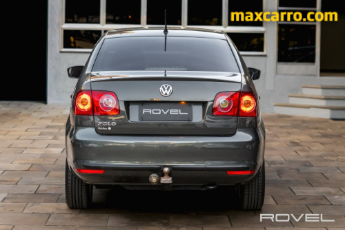 Foto do veículo VW - VolksWagen Polo Sedan 1.6 Mi Total Flex 8V 4p 2014/2014 ID: 90124