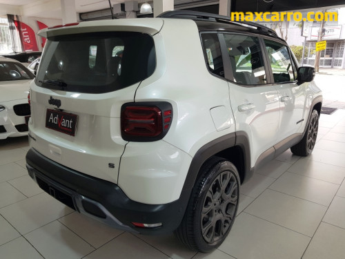 Foto do veículo Jeep Renegade S T270 1.3 TB 4x4 Flex Aut. 2022/2022 ID: 90155