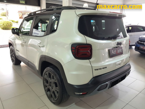 Foto do veículo Jeep Renegade S T270 1.3 TB 4x4 Flex Aut. 2022/2022 ID: 90155