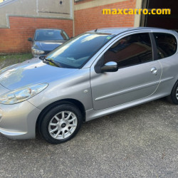 Peugeot 207 XR 1.4 Flex 8V 3p 2012/2012