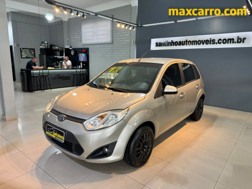 Foto do veículo Ford Fiesta 1.6 16V Flex Mec. 5p 2013/2013 ID: 90177