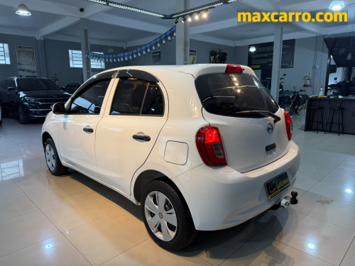 Foto do veículo Nissan MARCH S 1.0 12V Flex 5p 2017/2016 ID: 90187