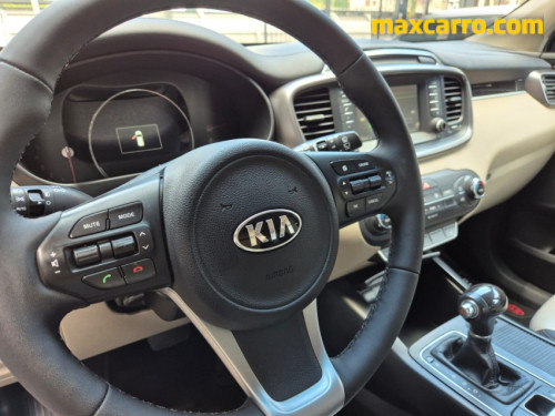 Foto do veículo Kia Motors Sorento 3.3 V6 24V 270cv 4x2 Aut. 2016/2015 ID: 90189